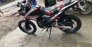 Moto Rybar 250 2024 color negro